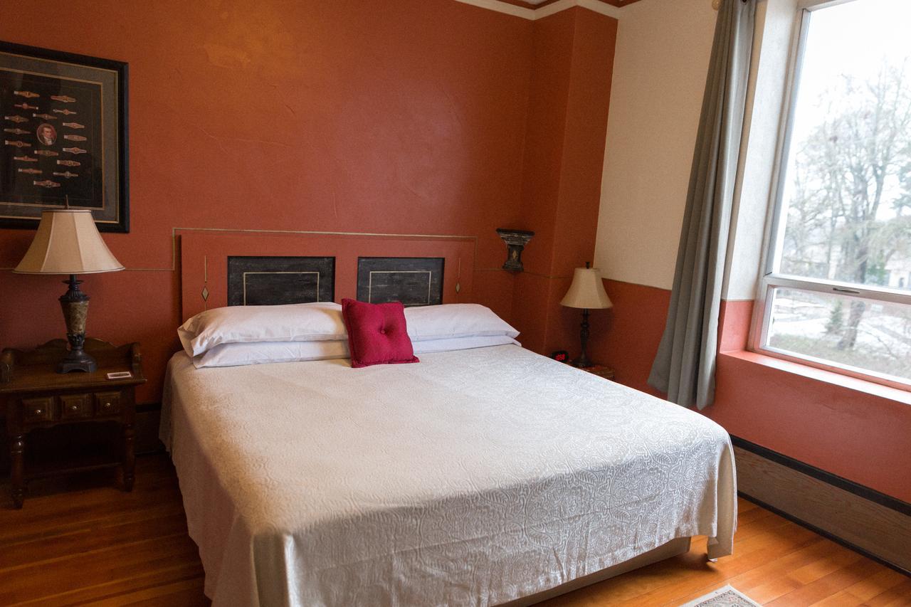 Centralia Square Grand Ballroom And Vintage Hotel Dış mekan fotoğraf